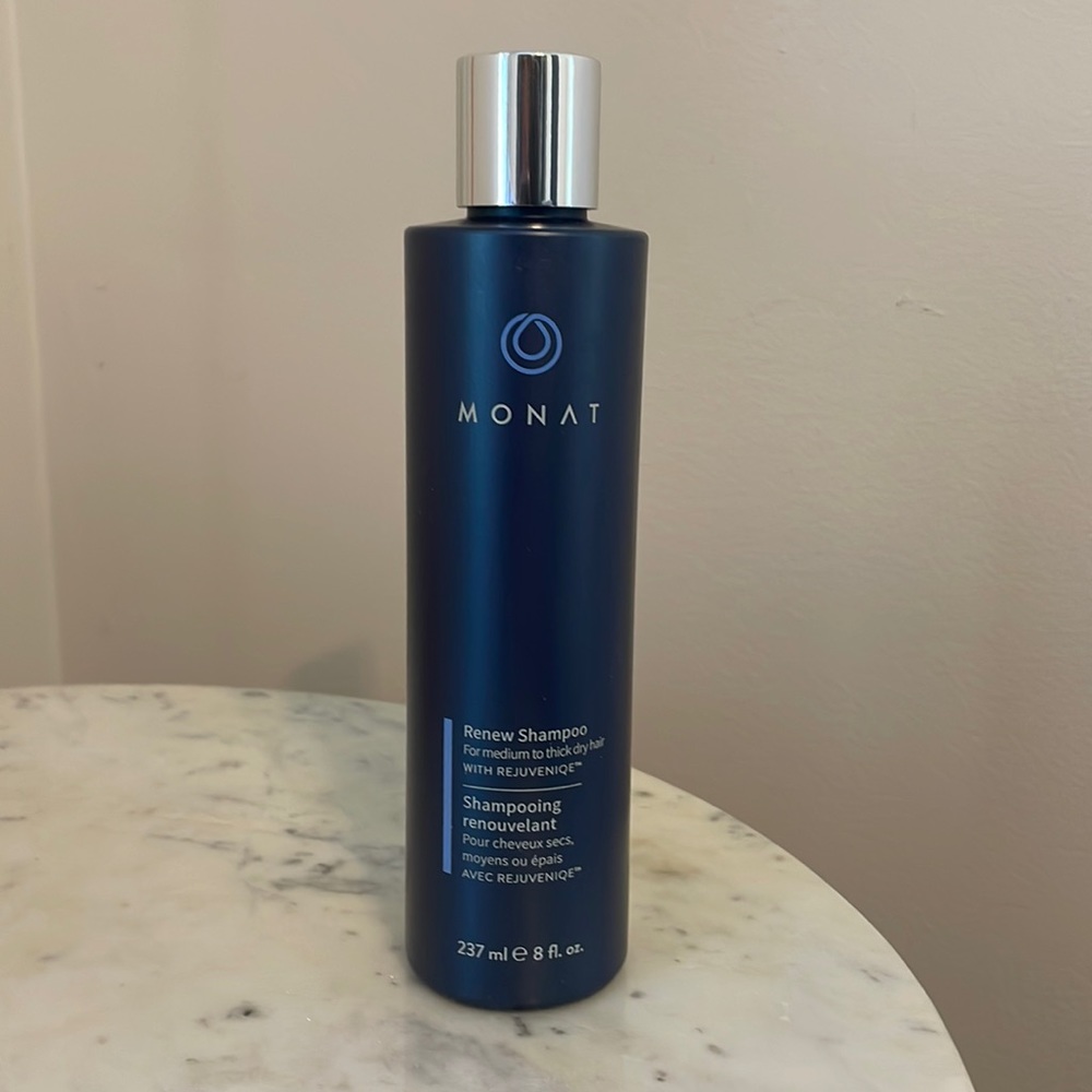 MONAT Renew Shampoo